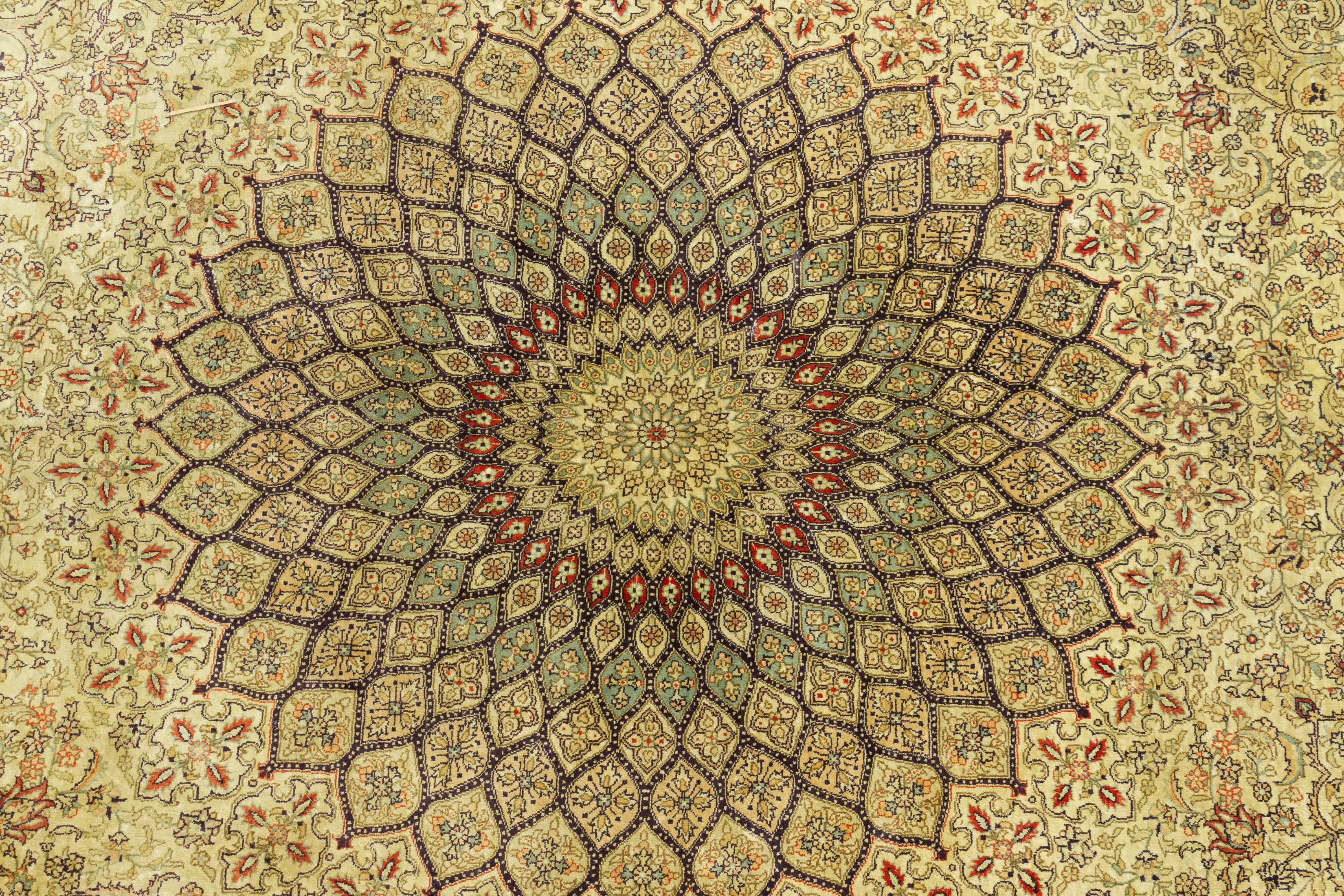 A PERSIAN MEDALLION SILK RUG - Image 2 of 3