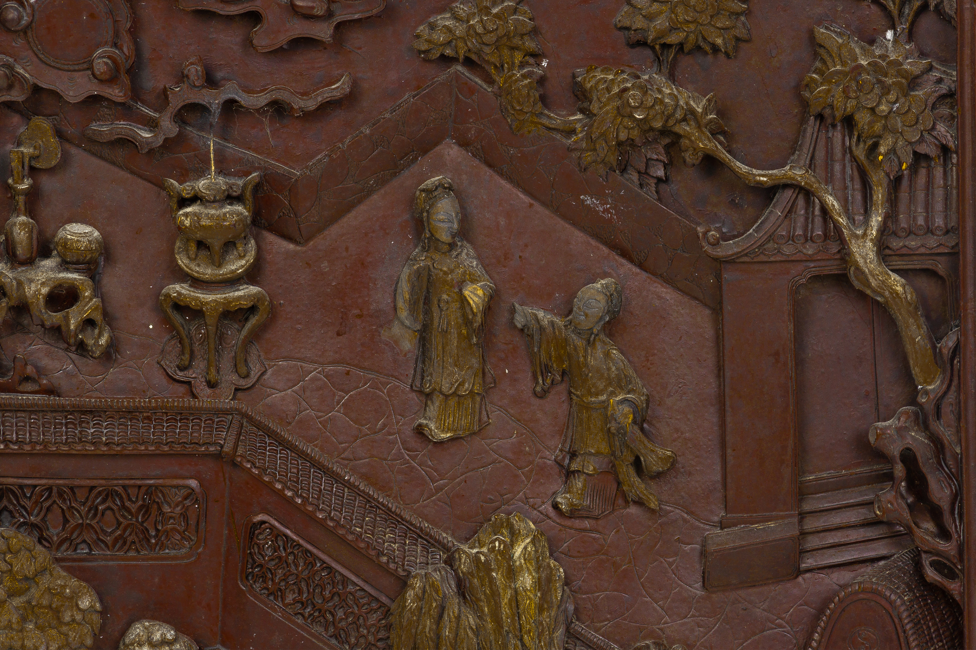 A PAIR OF CHINESE CARVED AND LACQUERED PANELS - Image 3 of 3