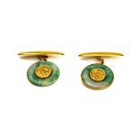 A PAIR OF JADE CUFFLINKS