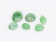 A GROUP OF SIX LOOSE JADE CABOCHONS
