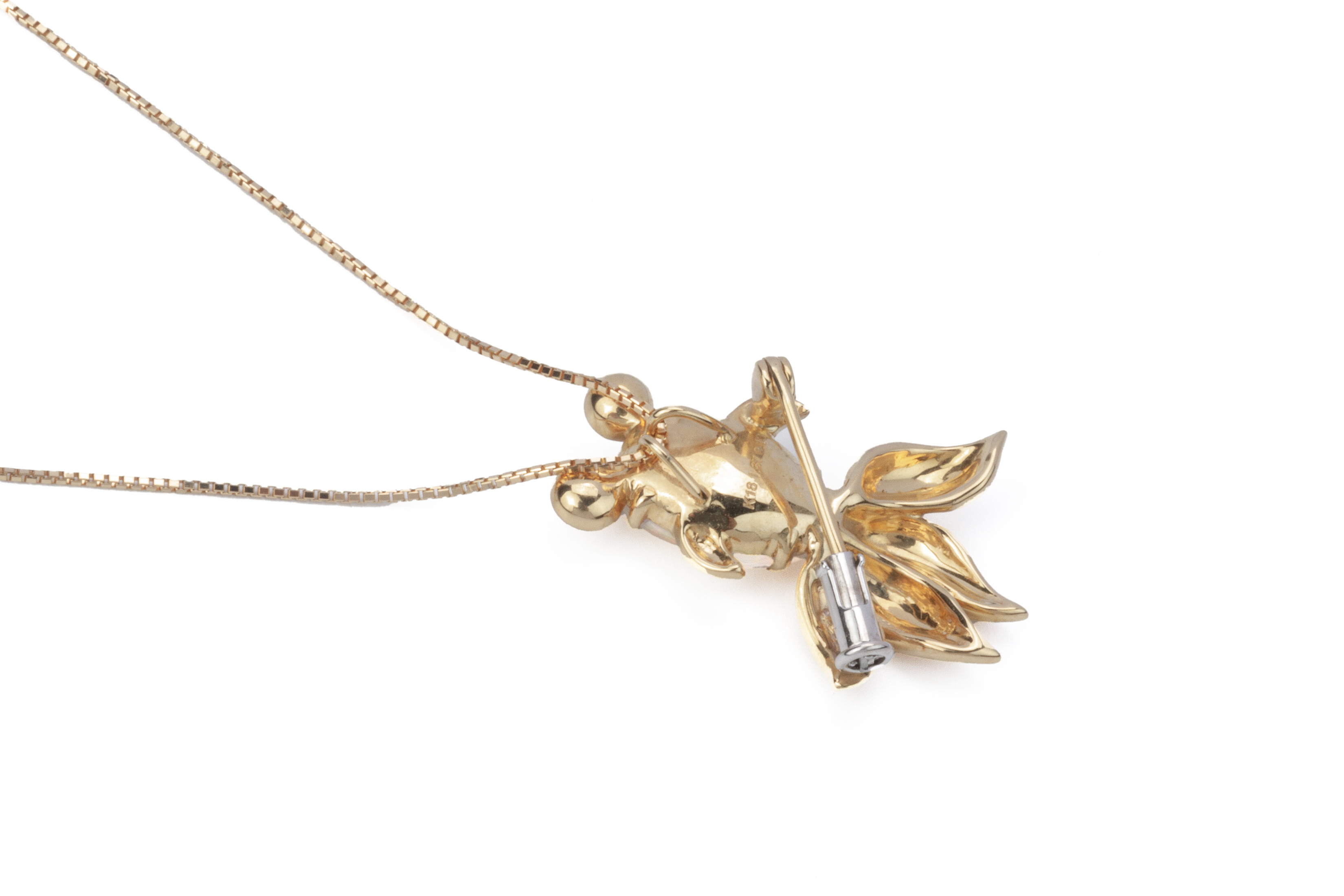 AN OPAL AND DIAMOND 'GOLDFISH' PENDANT BROOCH ON CHAIN - Image 3 of 4