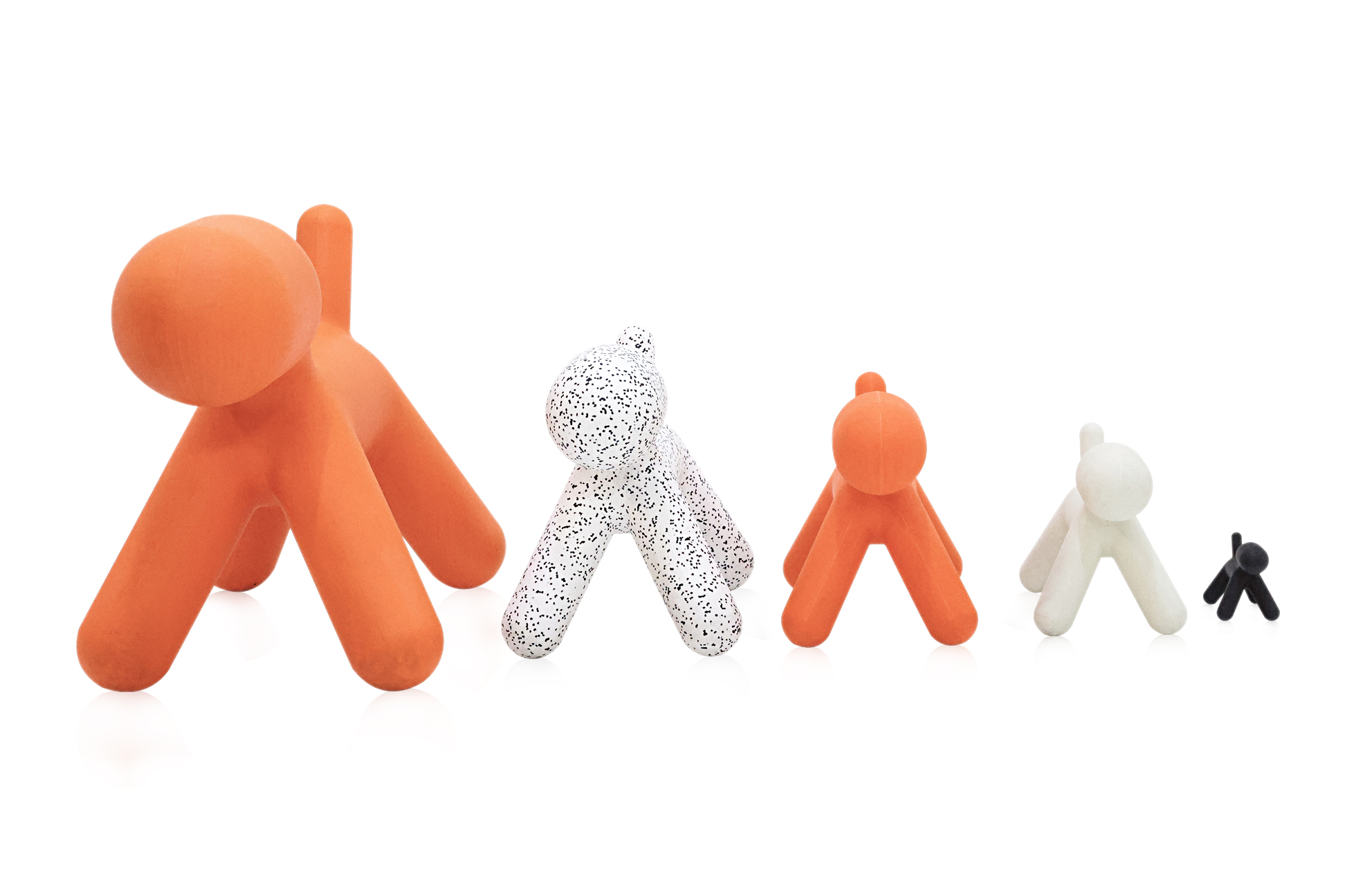 A GROUP OF FIVE MAGIS "ME TOO" PUPPY SCULPTURES