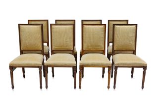 A SET OF EIGHT ETHAN ALLEN DINING CHAIRS
