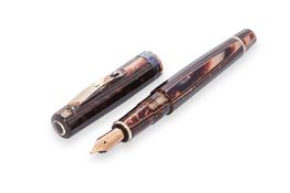 AN OMAS MILORD ARCO BROWN FOUNTAIN PEN