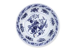 A VERY LARGE BLUE AND WHITE PARROT DISH