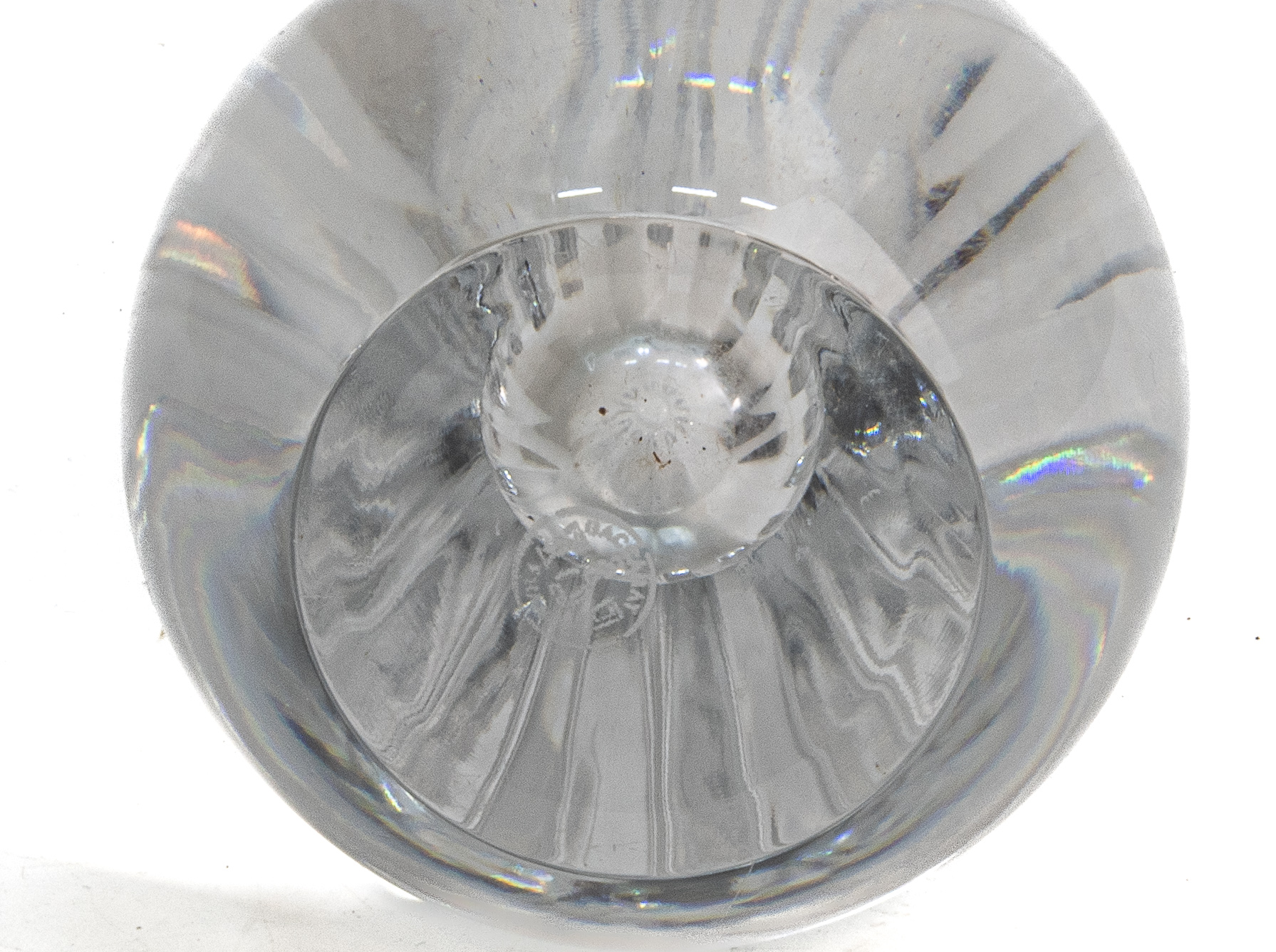 A BACCARAT CRYSTAL BUD VASE - Image 2 of 4