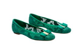 A PAIR OF SALVATORE FERRAGAMO GREEN CROCHET BALLET FLATS