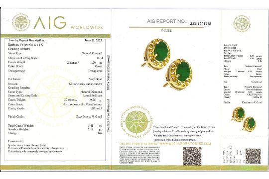 A PAIR OF EMERALD & YELLOW DIAMOND SCREW BACK EARRINGS - Image 4 of 4