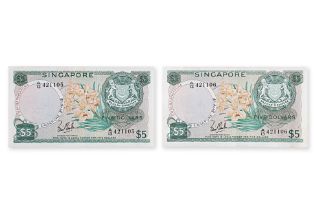 SINGAPORE ORCHID SERIES 5 DOLLAR 1967 CONSECUTIVE (2)