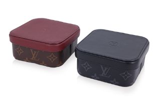 A PAIR OF LOUIS VUITTON LEATHER BOXES