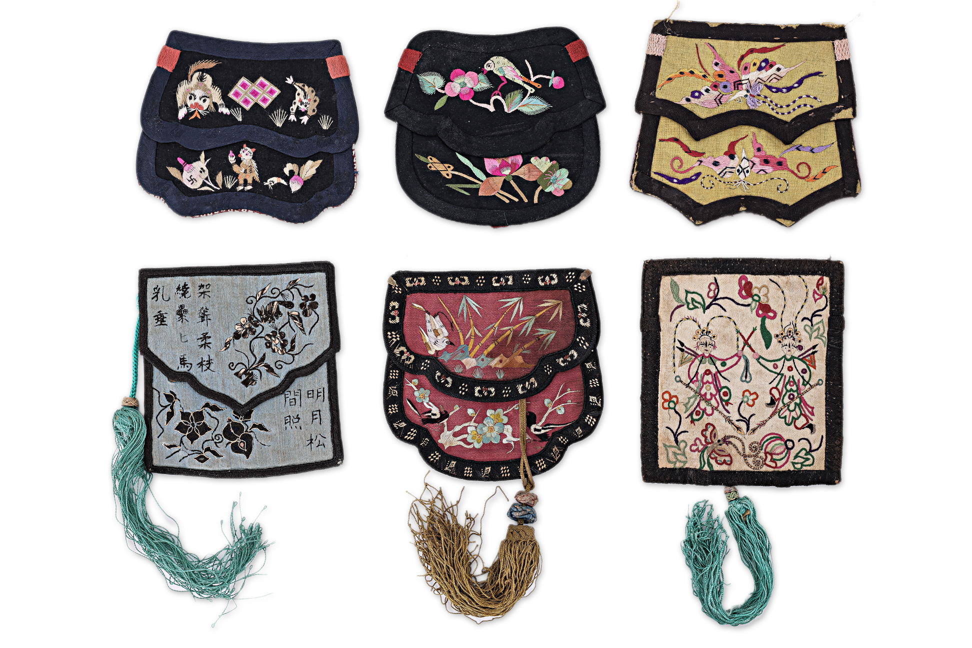 SIX CHINESE SILK EMBROIDERED SQUARE PURSES - Image 2 of 2