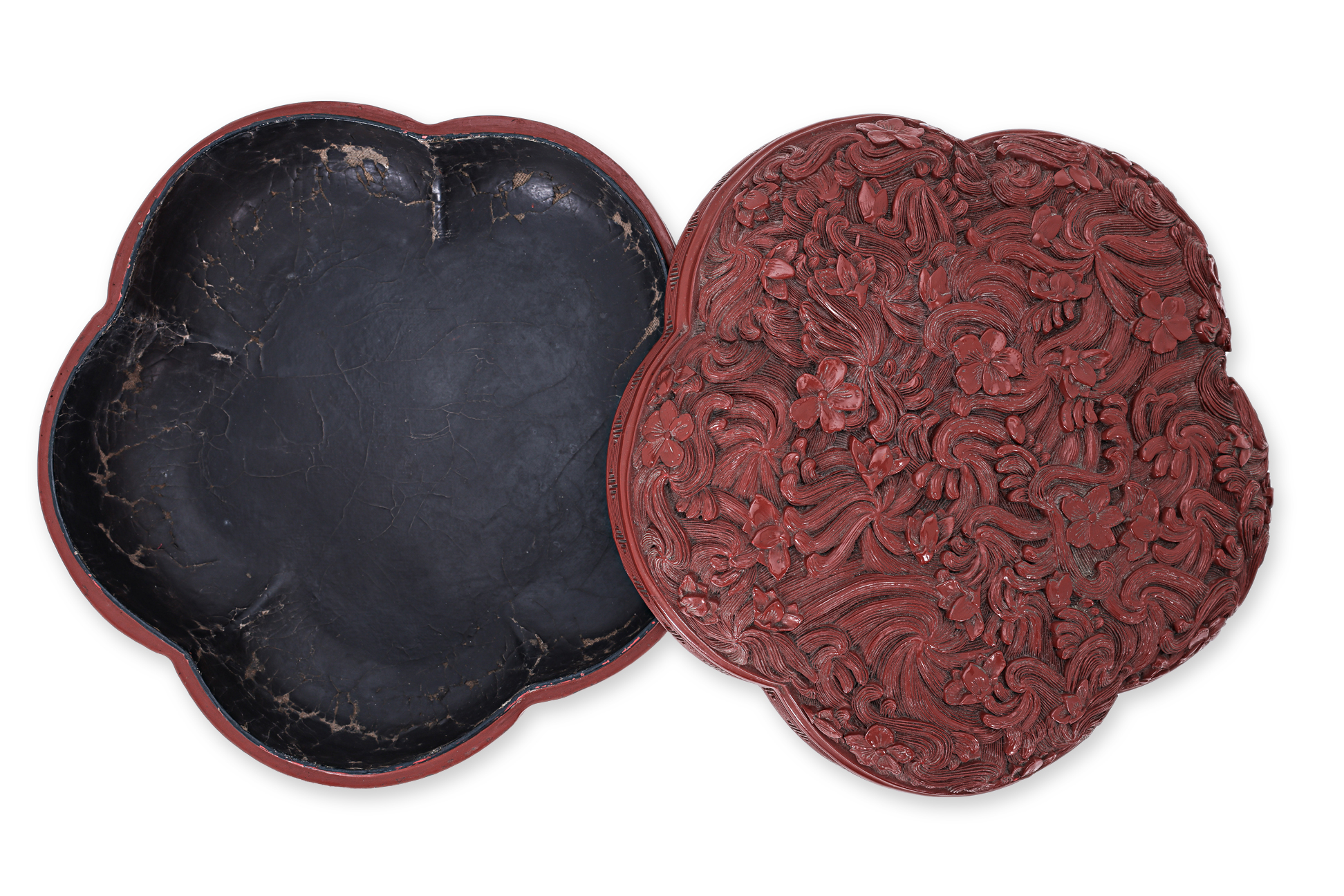 A CARVED CINNABAR LACQUER PRUNUS BOX AND COVER - Image 2 of 3