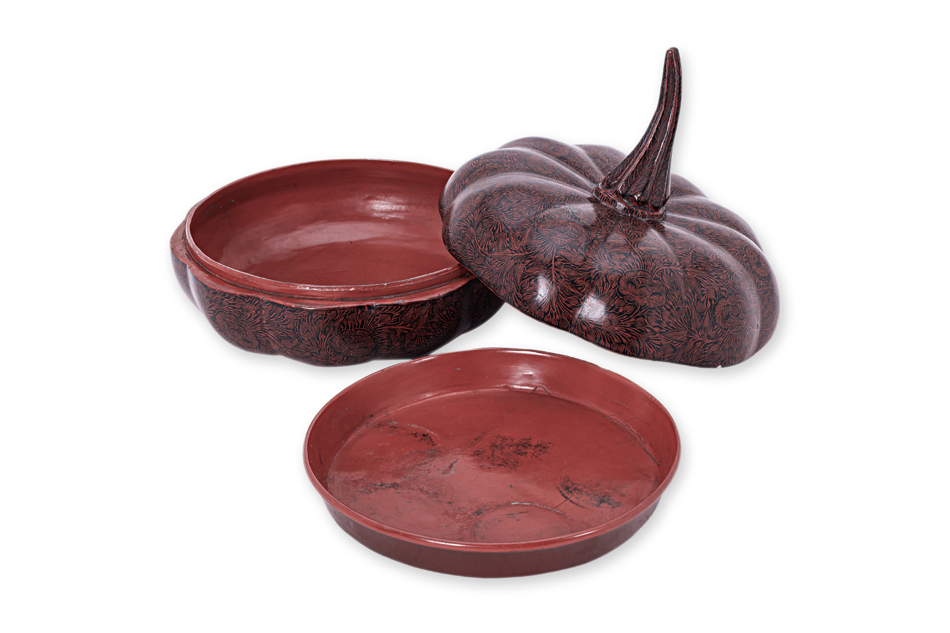 A BURMESE LACQUER 'PUMPKIN' BOX AND TRAY - Image 3 of 3