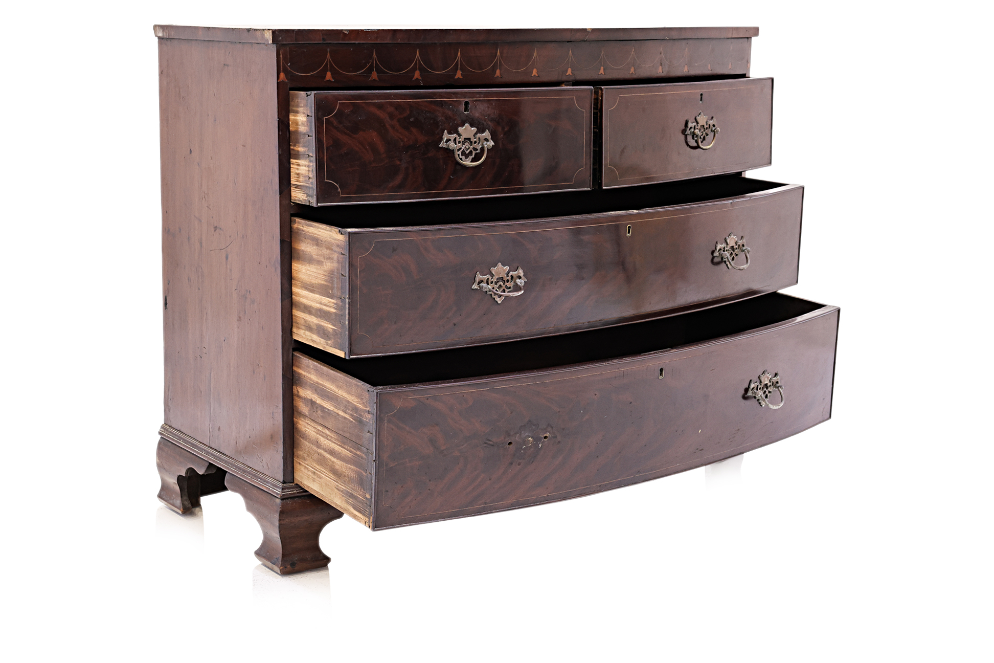 A GEORGE III ENGLISH CHEST OF DRAWERS - Image 2 of 3