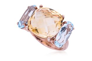 A LEMON QUARTZ AND TOPAZ RING