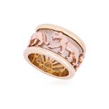 A TRI COLOUR GOLD 'ROTATING PANTHER' RING