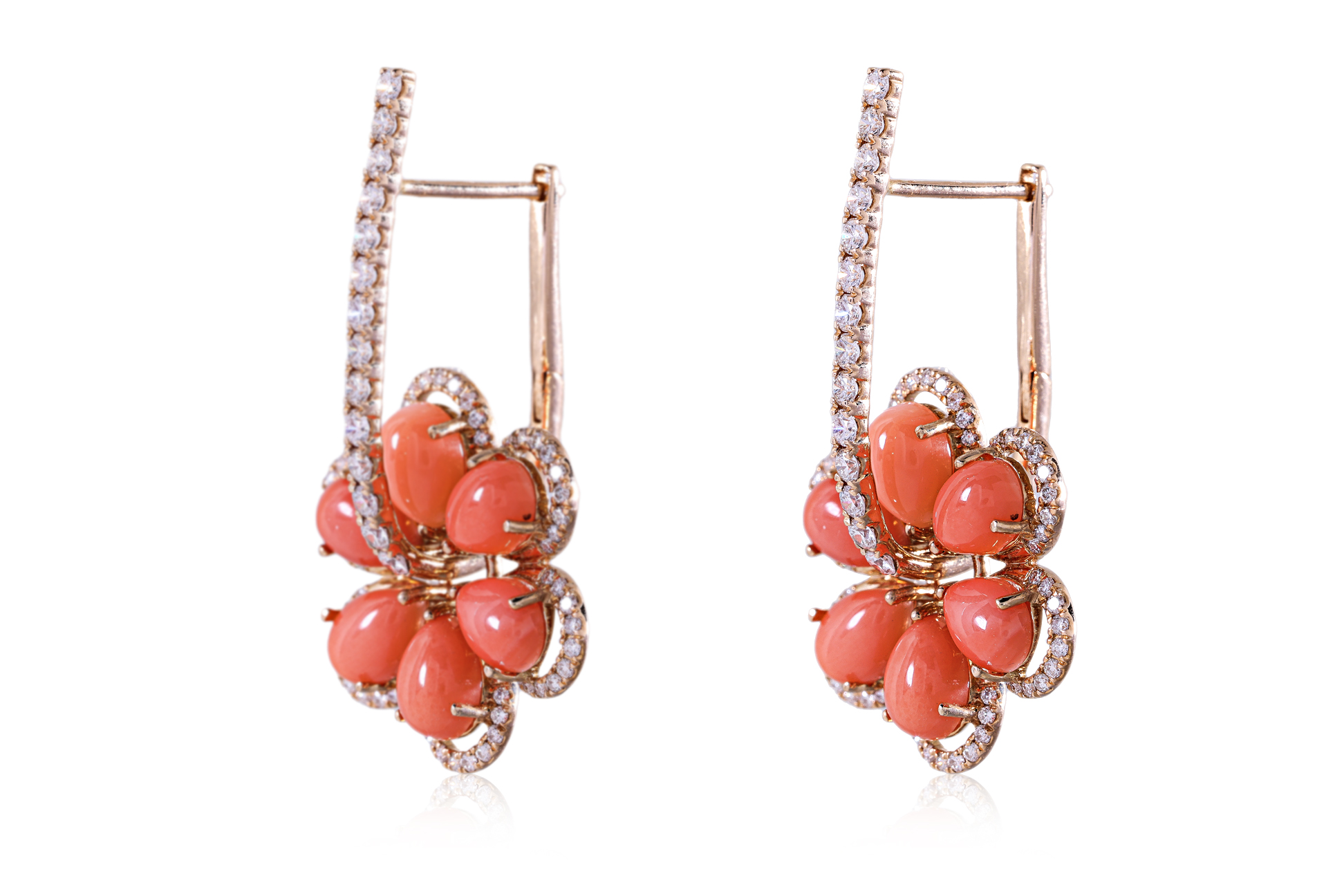 A PAIR OF CORAL AND DIAMOND CONVERTIBLE EARRINGS - Image 3 of 4