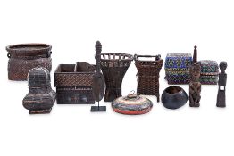 A QUANTITY OF SOUTHEAST ASIAN BOXES AND SMALL OBJECTS
