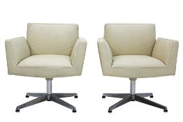 A PAIR OF POLTRONA FRAU 'CHANCELLOR' CREAM LEATHER ARMCHAIRS