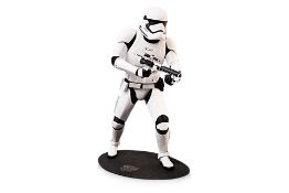 A STAR WARS STORMTROOPER STATUE, LIFE SIZED 1:1 SCALE