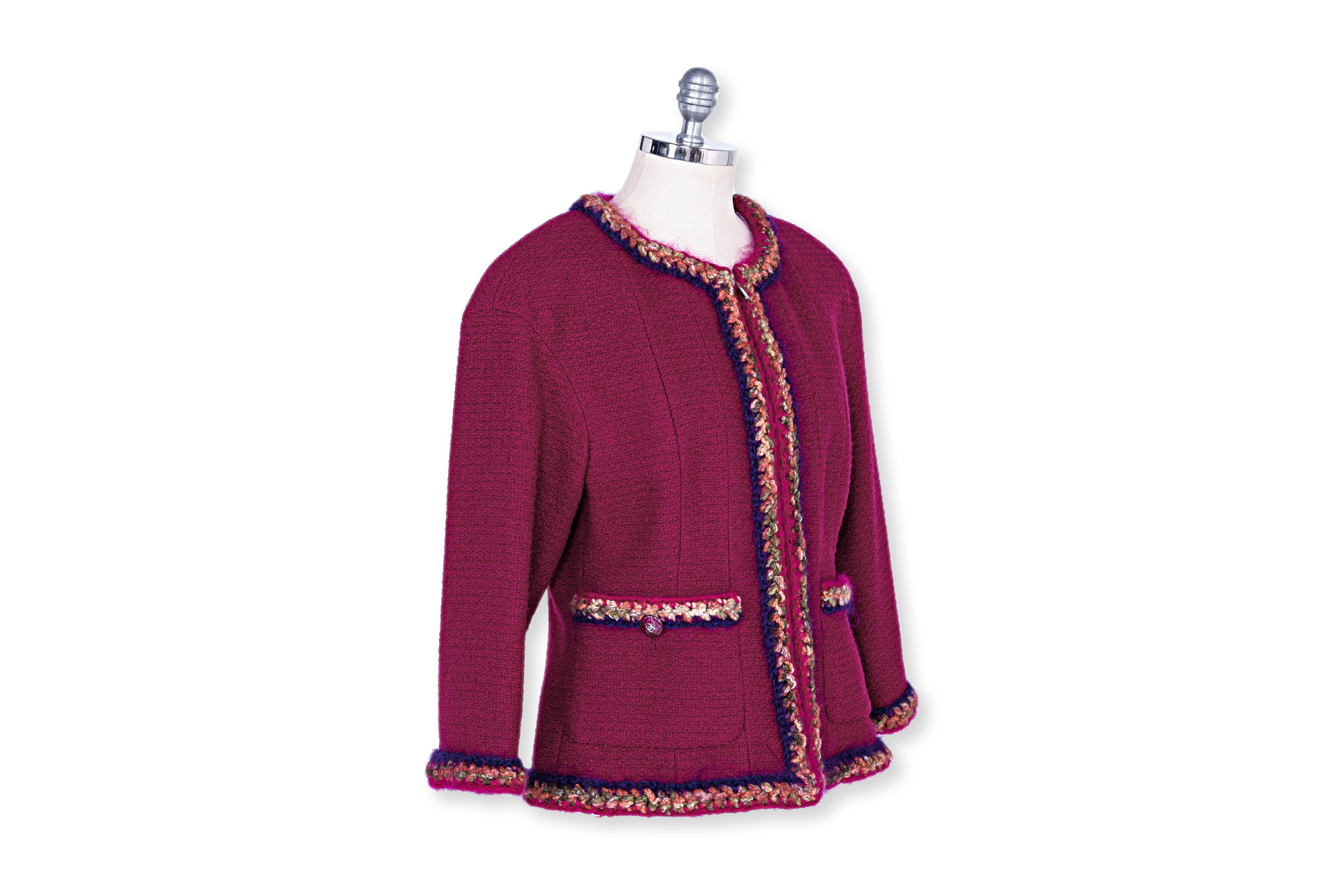 A CHANEL RASPBERRY WOOL BOUCLE JACKET - Image 2 of 6