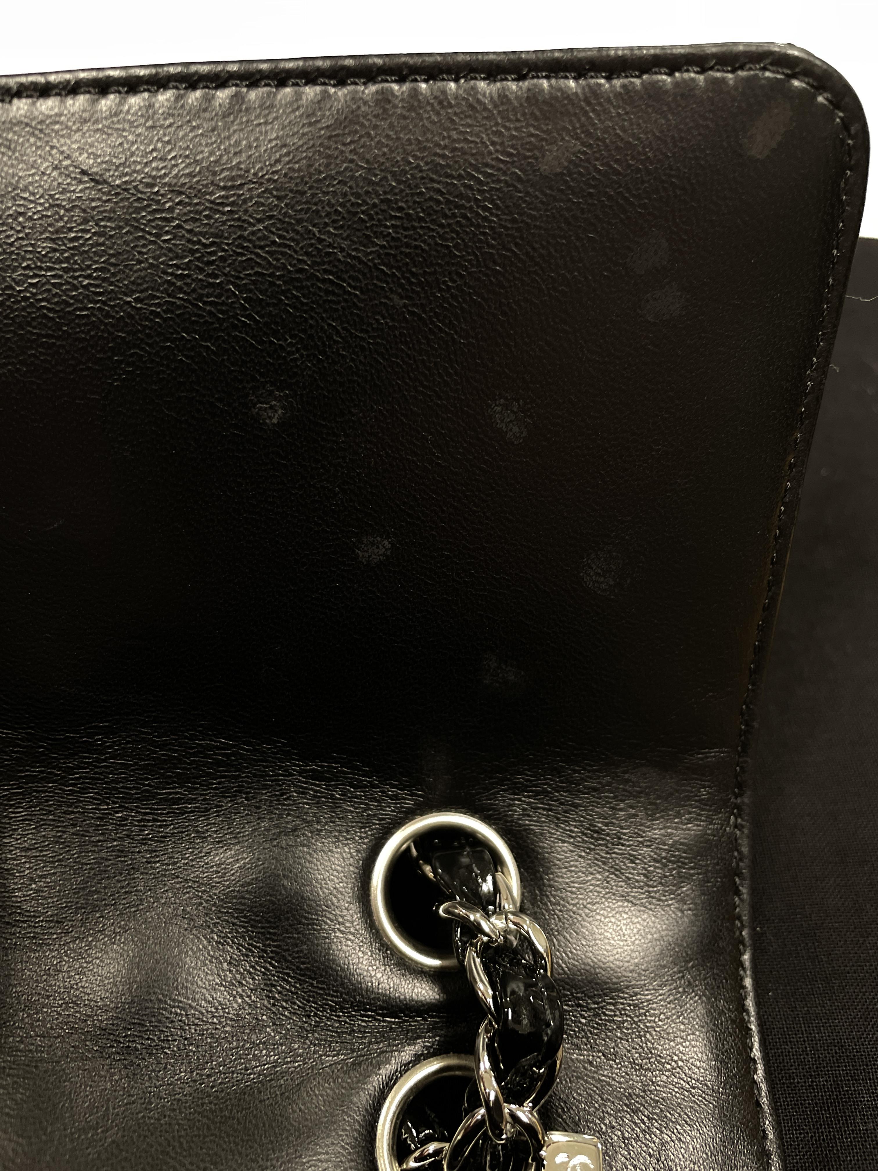 A CHANEL "SECRET LABEL" PATENT LEATHER FLAP BAG - Image 8 of 9