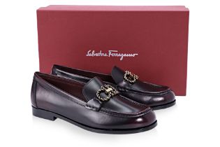 A PAIR OF SALVATORE FERRAGAMO ROLO 2.0 BIT LOAFERS SIZE 7