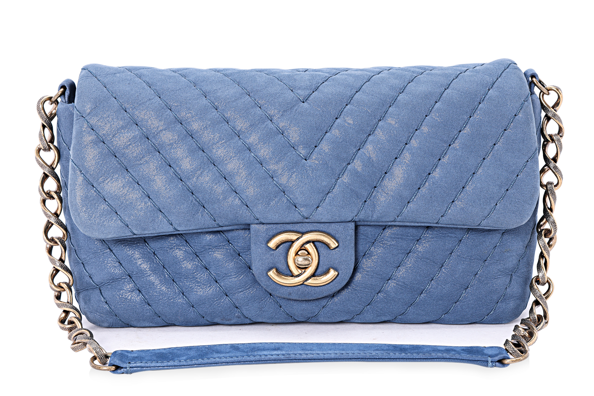 A CHANEL BLUE CHEVRON QUILTED FLAP BAG