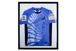 A FRAMED WESTERN FORCE JERSEY SIGNED BY SQUAD