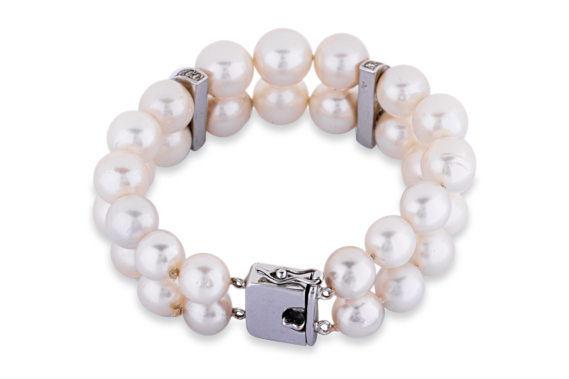 A CULTURED PEARL DOUBLE STRAND BRACELET WITH DIAMOND SPACERS - Image 3 of 4