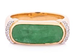 A JADE AND DIAMOND SADDLE RING