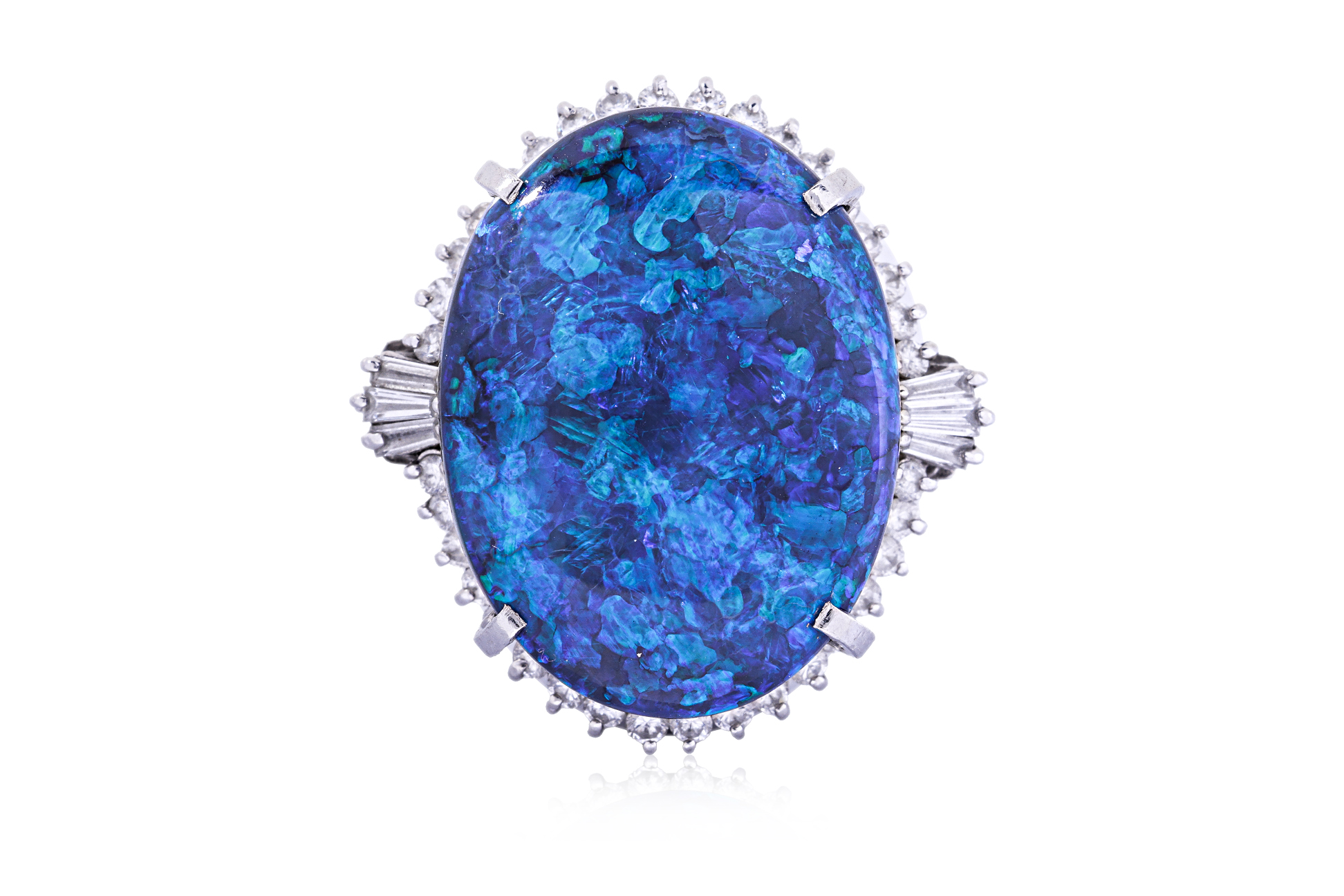 A LARGE BLACK OPAL AND DIAMOND CLUSTER RING - Image 2 of 4