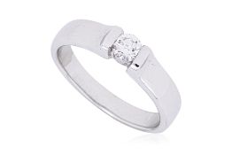 A SOLITAIRE DIAMOND BAND
