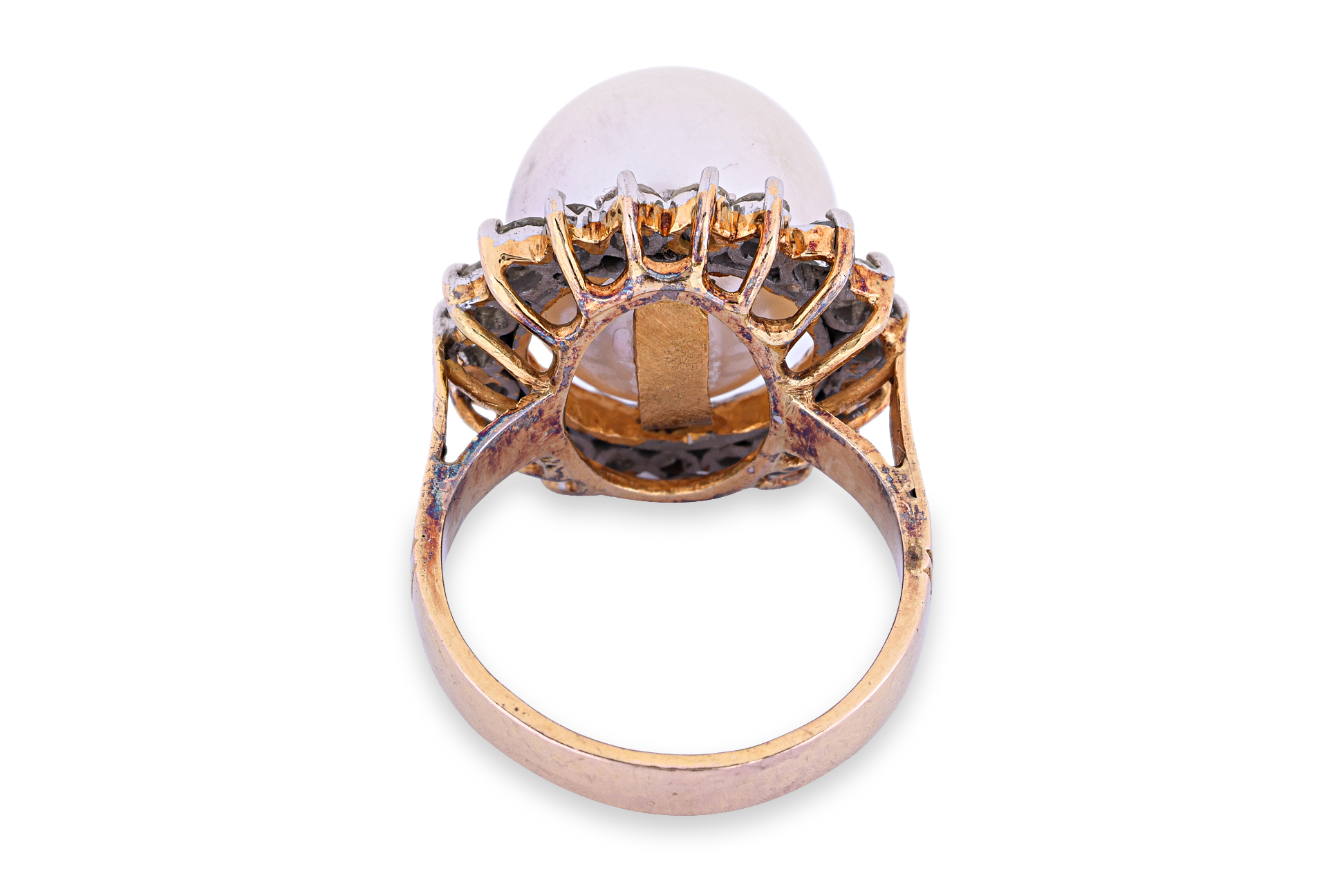 A CULTURED PEARL AND DIAMOND RING - Image 3 of 4
