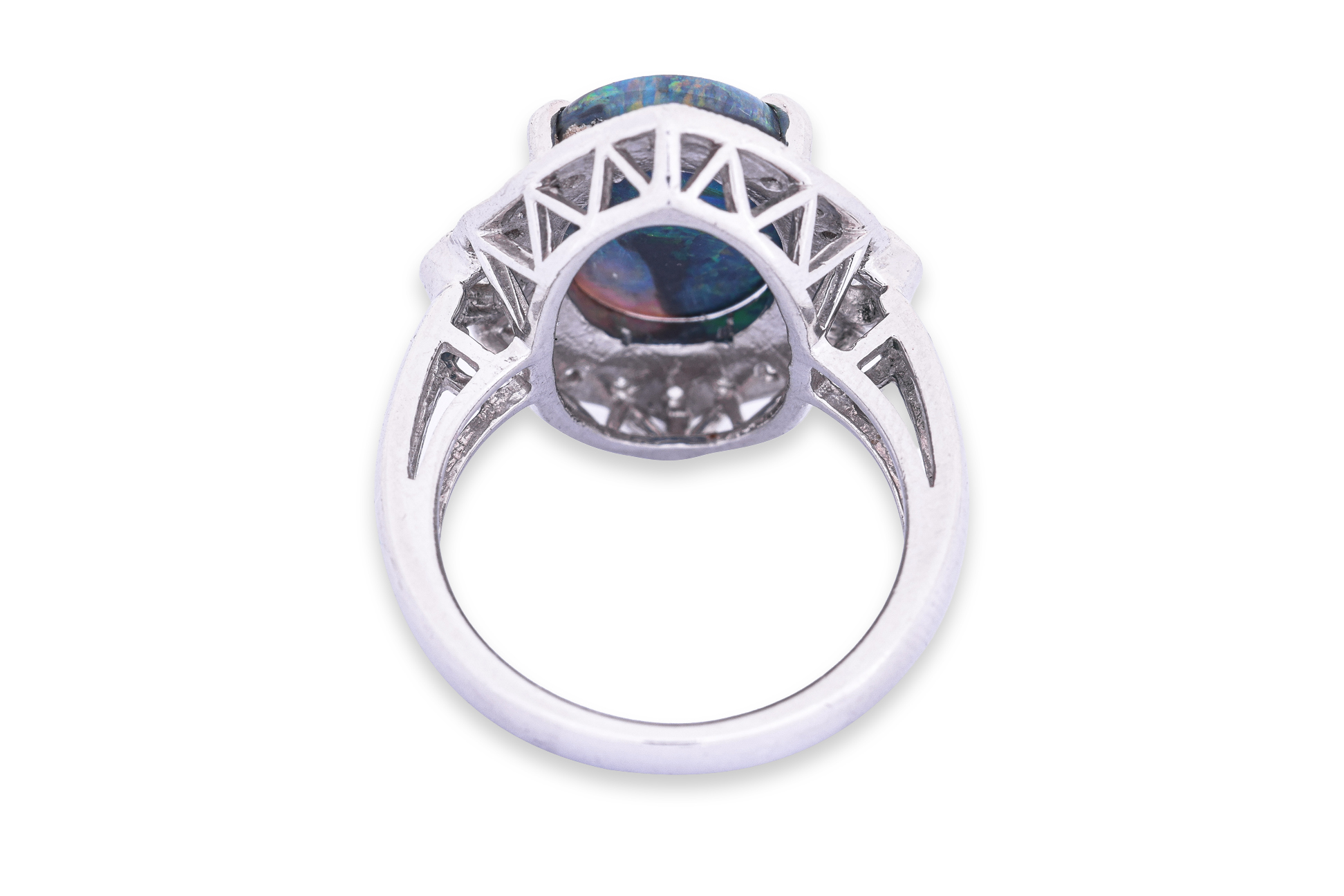 A BLACK OPAL AND DIAMOND RING - Image 3 of 5