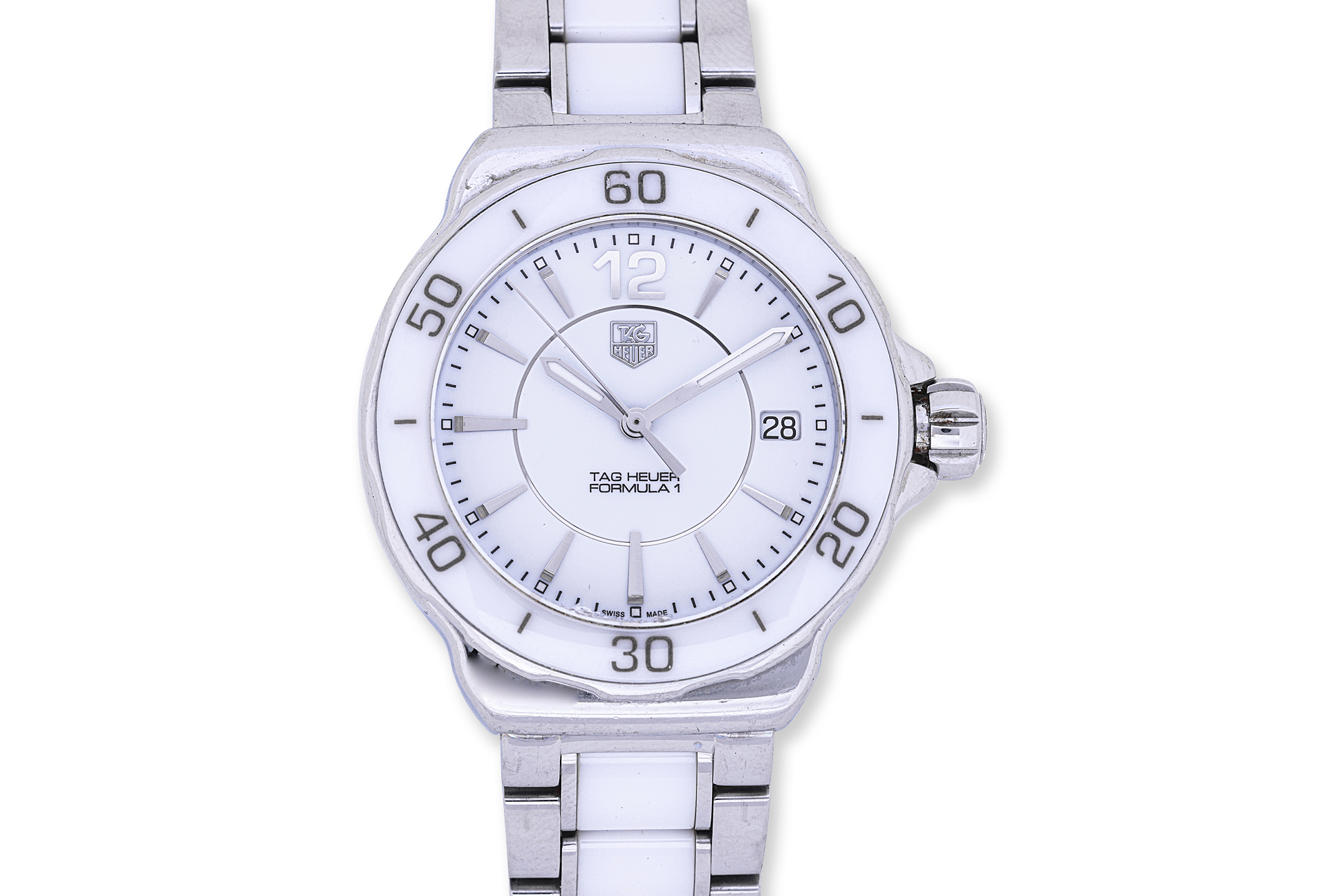 A LADIES TAG HEUER FORMULA 1 BRACELET WATCH