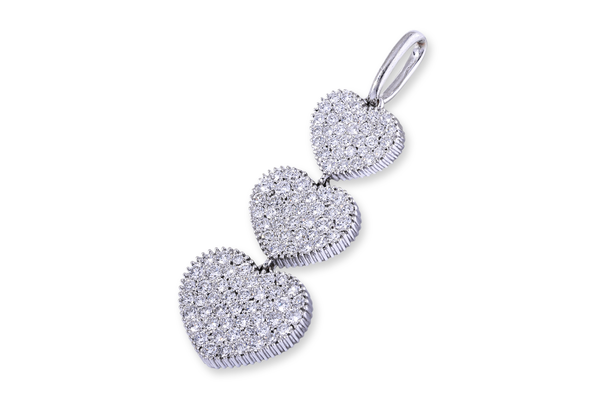 A TRIPLE HEART DIAMOND PENDANT - Image 2 of 3