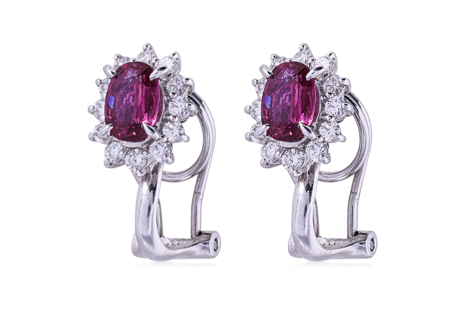 A PAIR OF RUBY AND DIAMOND CLUSTER CLIP EARRINGS - Image 2 of 4