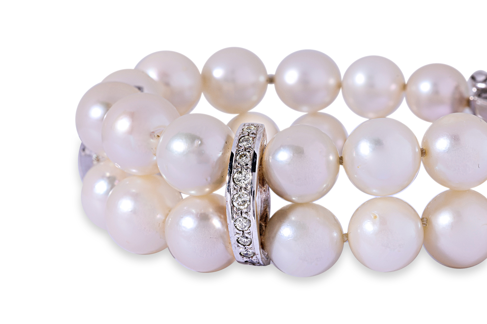 A CULTURED PEARL DOUBLE STRAND BRACELET WITH DIAMOND SPACERS - Image 2 of 4