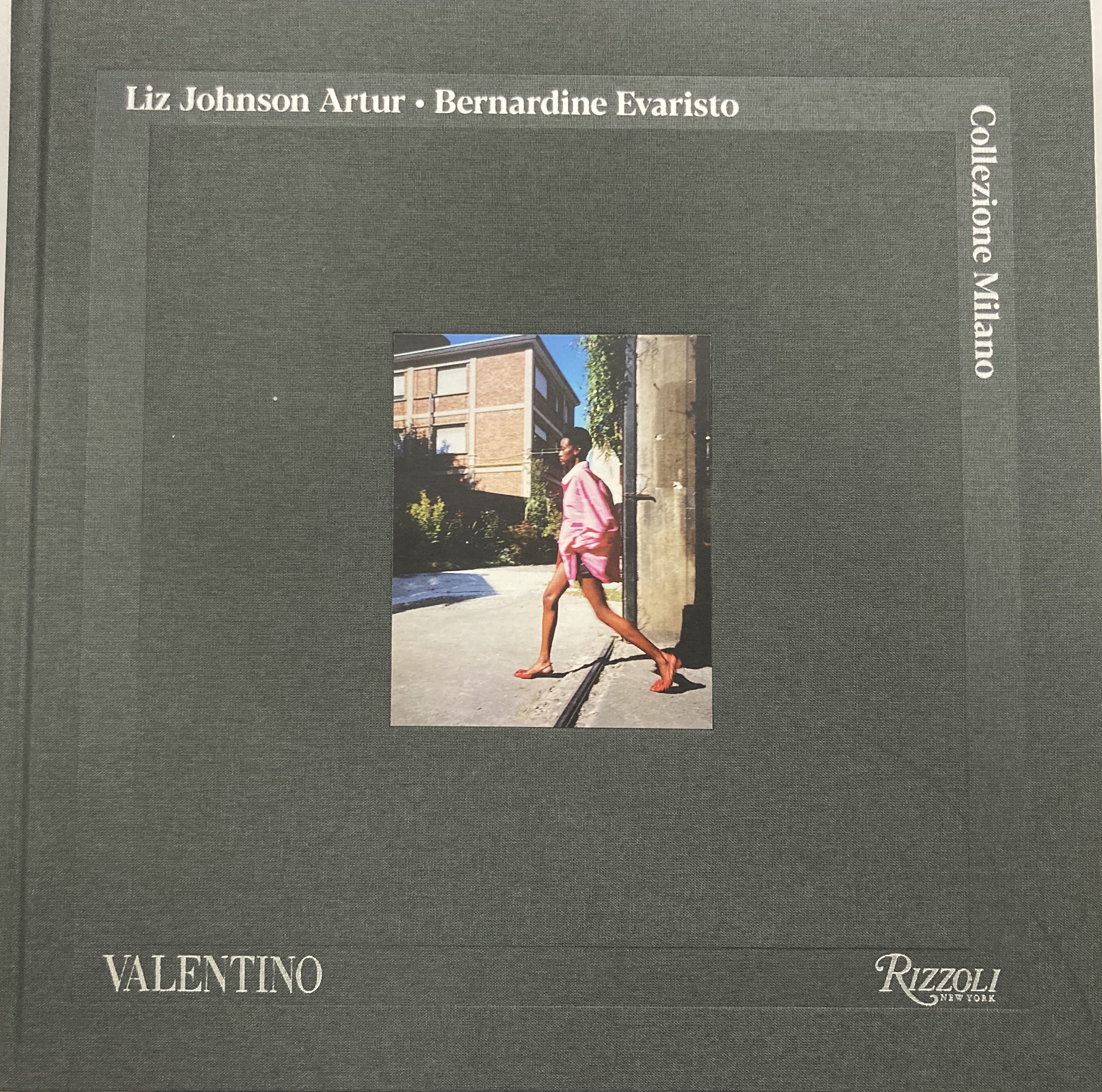 FASHION BOOKS - VALENTINO - Image 2 of 11