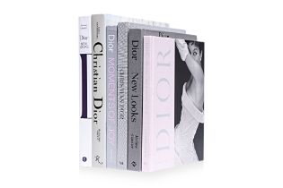 FASHION BOOKS - DIOR (2/3)