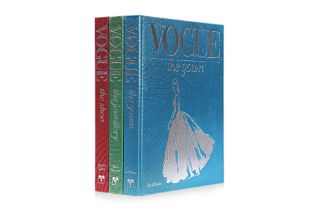 FASHION BOOKS - VOGUE (3/3)