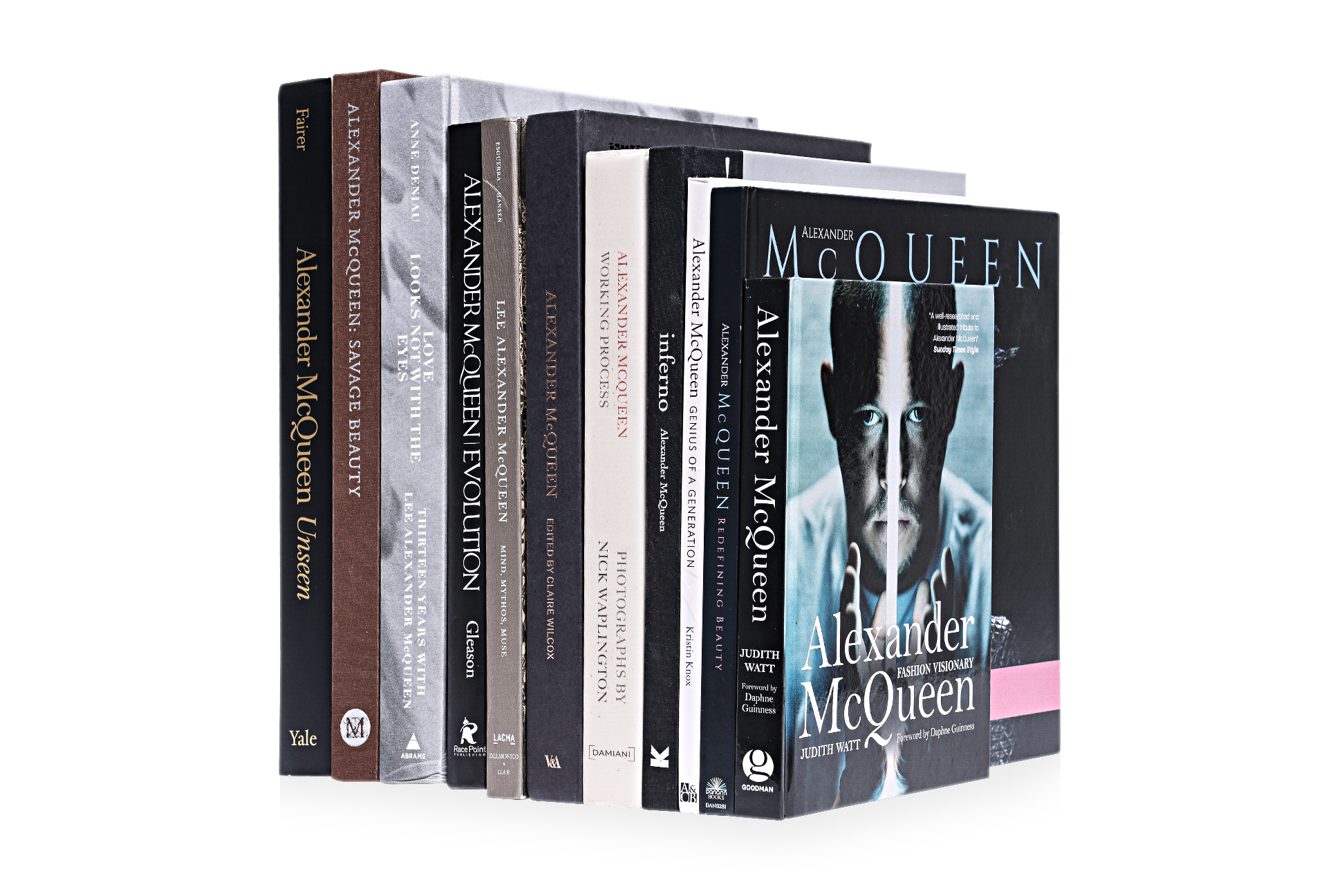 FASHION BOOKS - ALEXANDER MCQUEEN