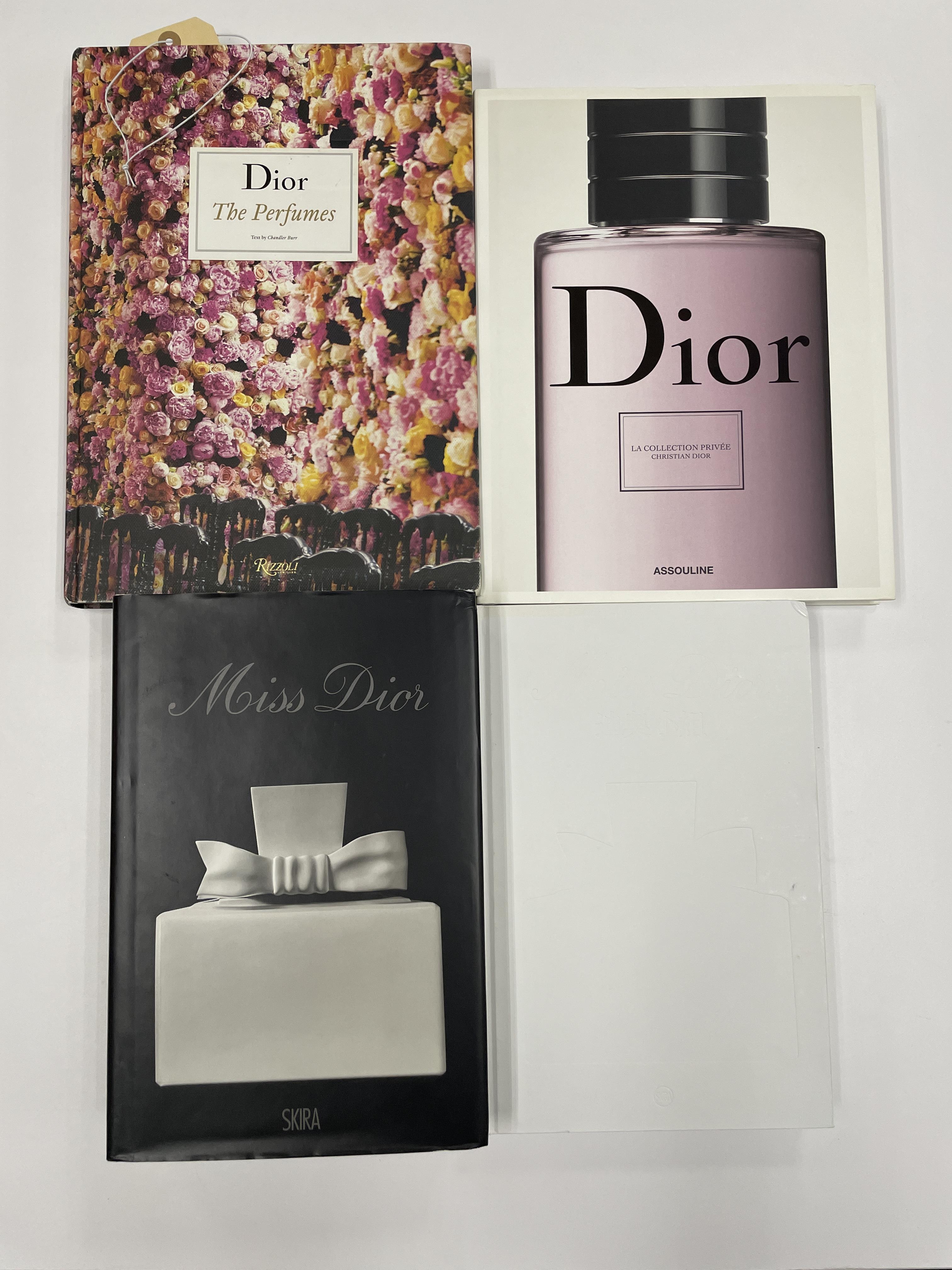 FASHION BOOKS - DIOR PERFUMES - Image 6 of 6