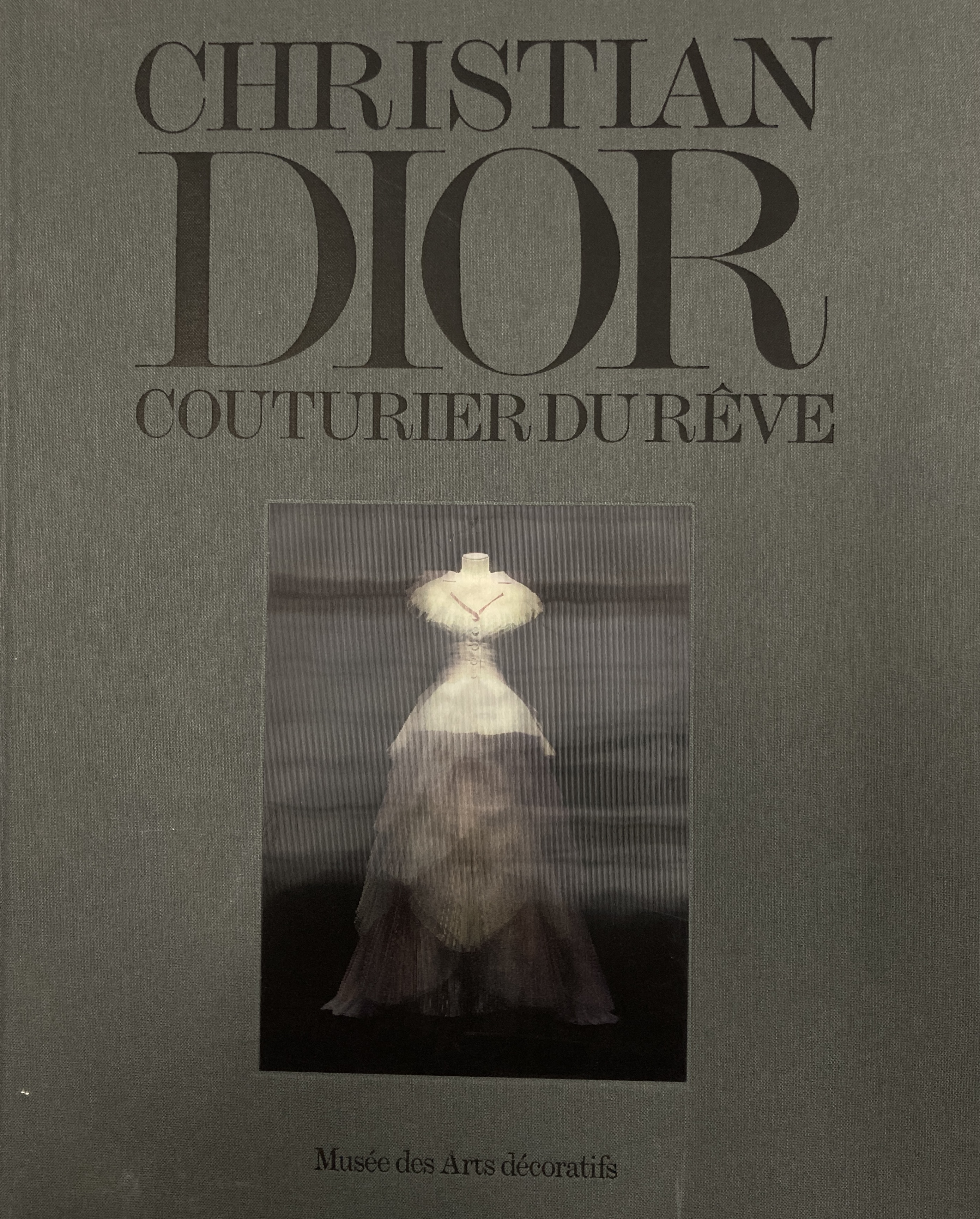 FASHION BOOKS - DIOR COUTURE - Image 3 of 6