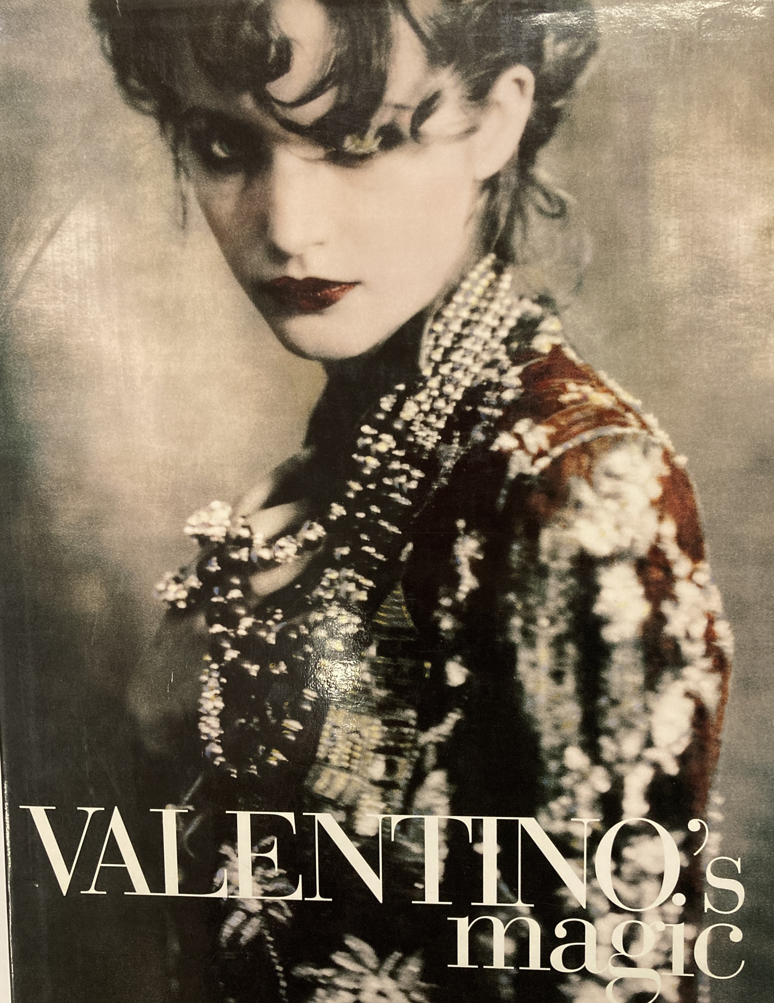 FASHION BOOKS - VALENTINO - Image 6 of 11