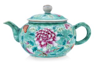 A GREEN GROUND FAMILLE ROSE TEAPOT