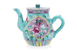 A TURQUOISE GROUND FAMILLE ROSE TEAPOT
