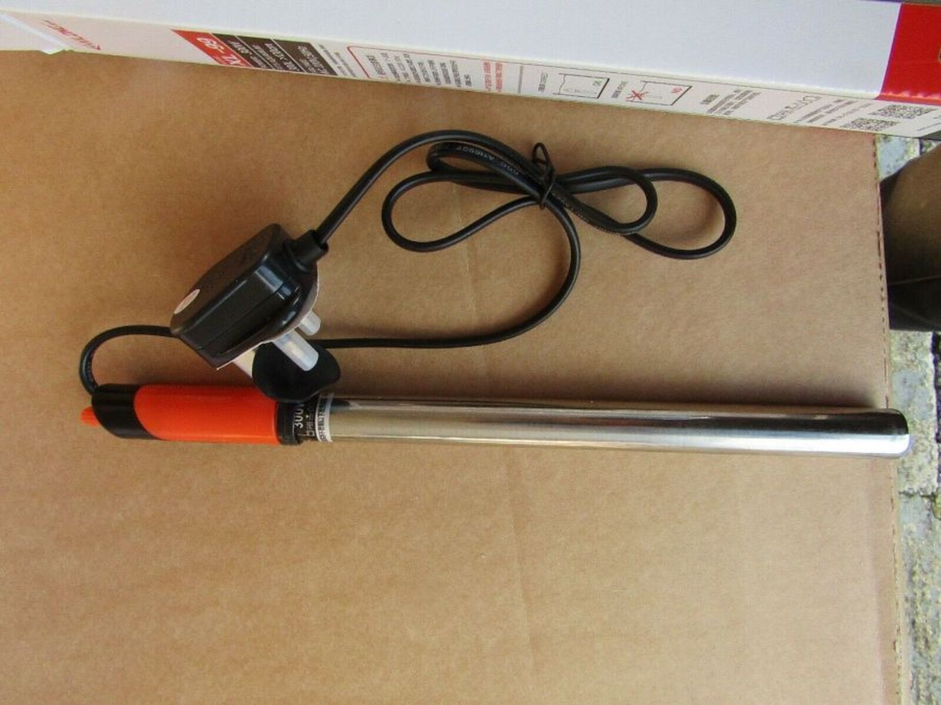 25 x 300W AQUARIUM FISH TANK HEATER Submersible XiLong XL-99 300W - 447 7904823 - Image 3 of 4