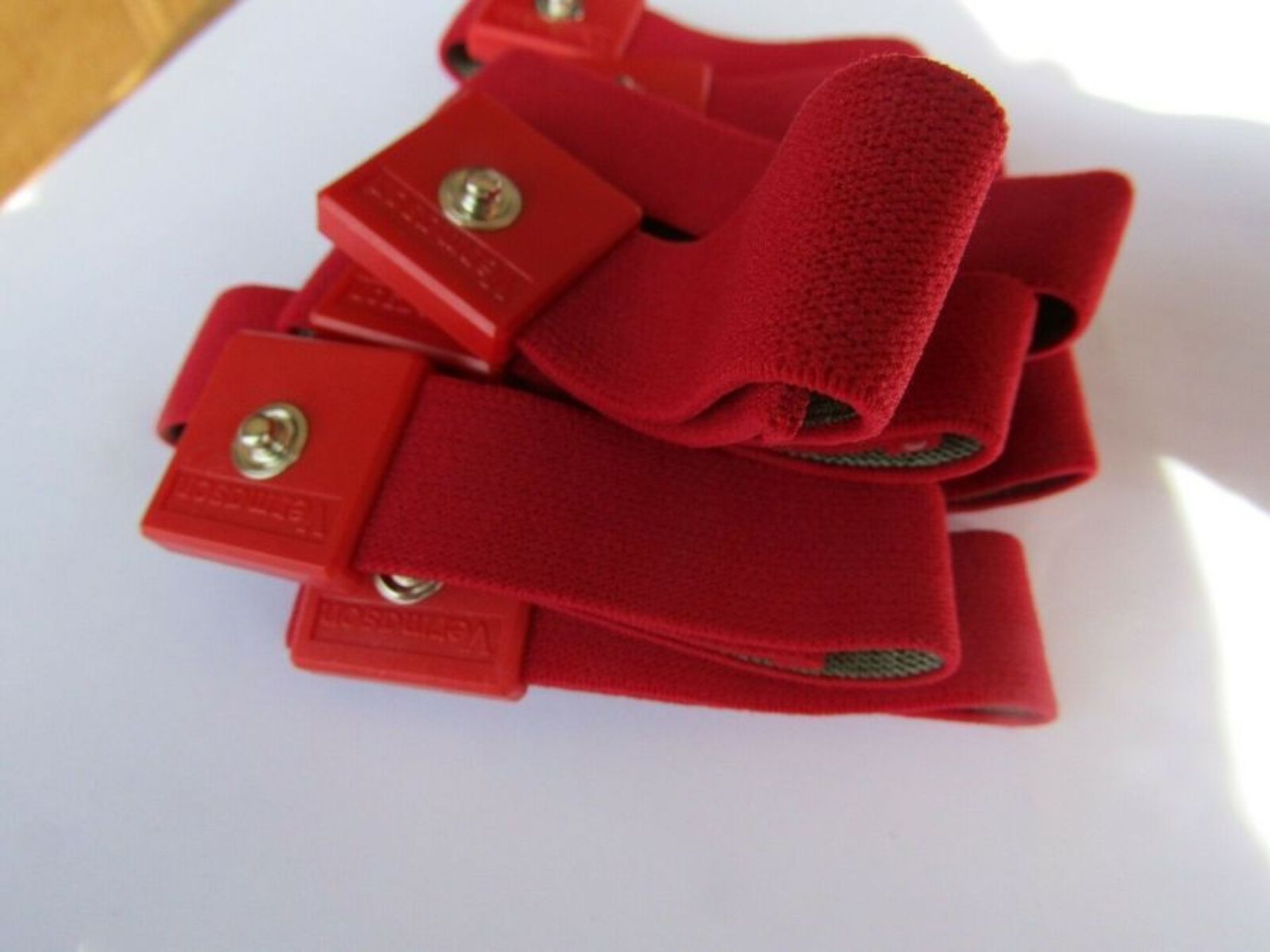 50 x RS PRO Red 4mm snap Stud Anti-Static Wrist Strap - Shelf 1229149 - Image 2 of 2